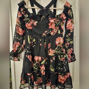 NWT Size 2 Express Floral Dress 🌸🌺